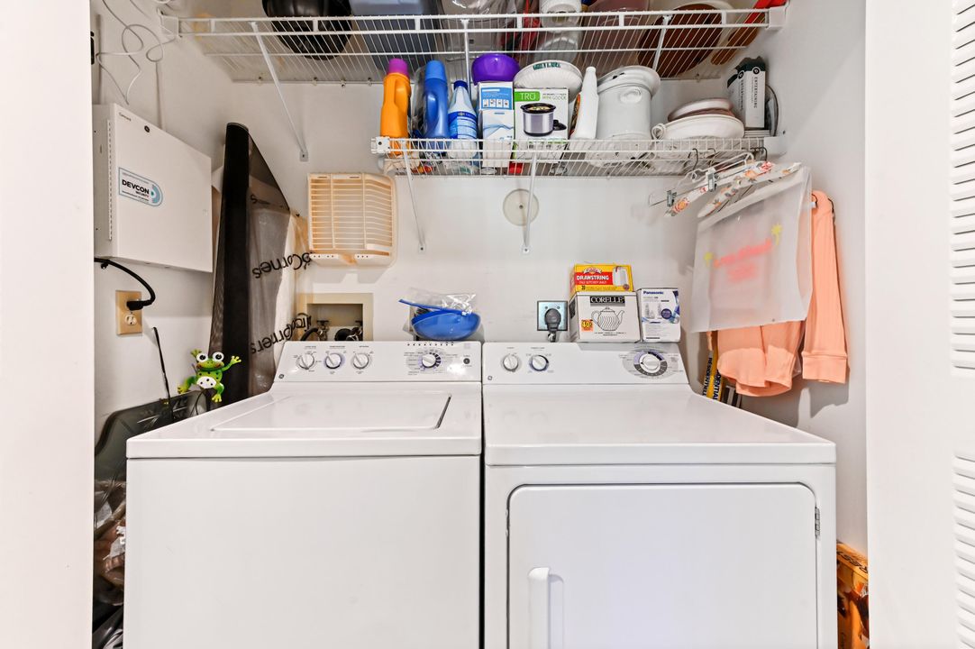 待售: $249,900 (3 贝兹, 2 浴室, 1648 平方英尺)