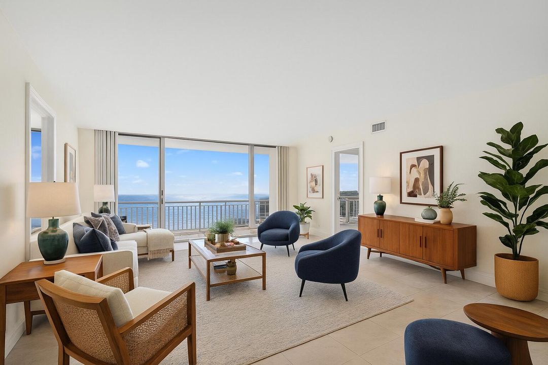 For Sale: $1,300,000 (2 beds, 2 baths, 1294 Square Feet)