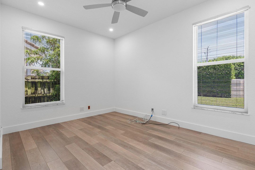 For Sale: $1,475,000 (4 beds, 2 baths, 2739 Square Feet)