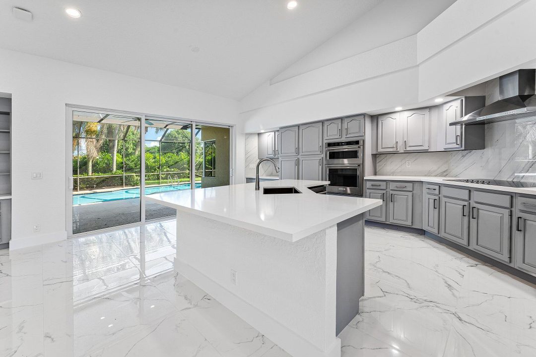 For Sale: $1,475,000 (4 beds, 2 baths, 2739 Square Feet)