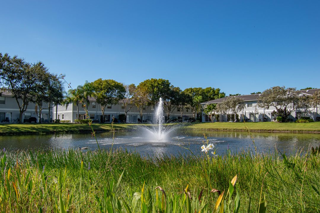 For Rent: $3,500 (3 beds, 2 baths, 1404 Square Feet)