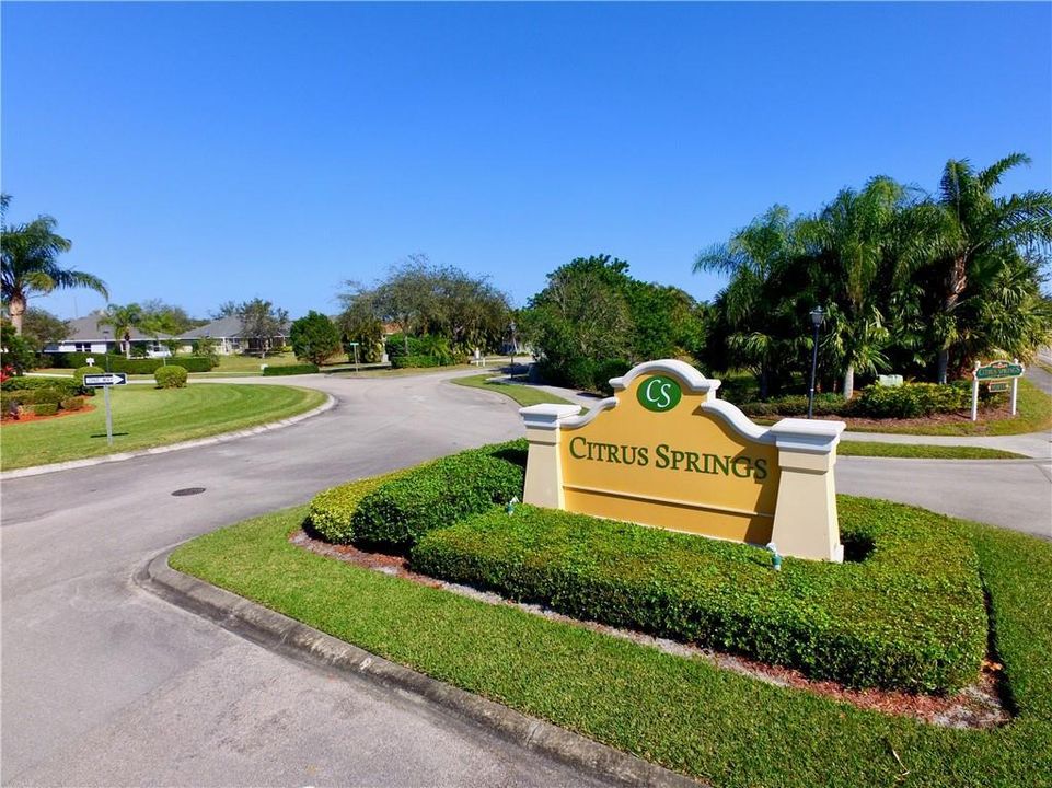 For Sale: $550,000 (5 beds, 2 baths, 2981 Square Feet)