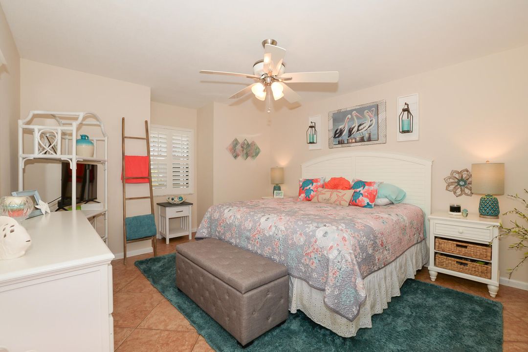 For Sale: $249,000 (2 beds, 2 baths, 1188 Square Feet)