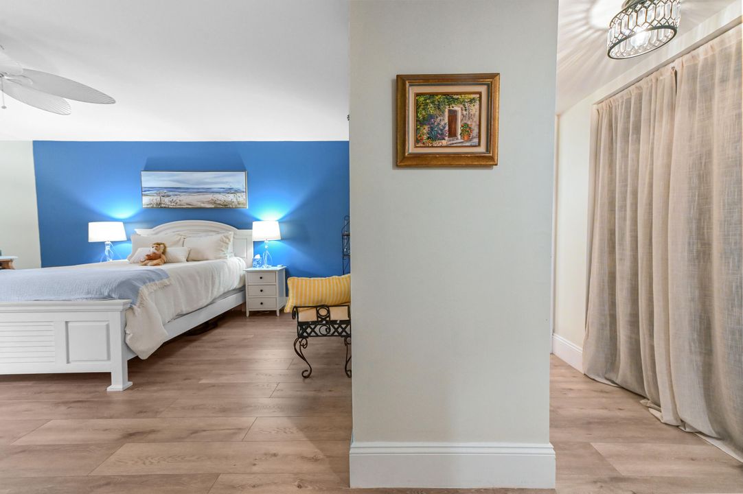 На продажу: $315,000 (2 спален, 2 ванн, 1121 Квадратных фут)