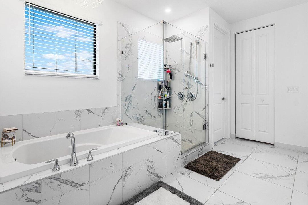 For Sale: $1,225,000 (4 beds, 3 baths, 2676 Square Feet)