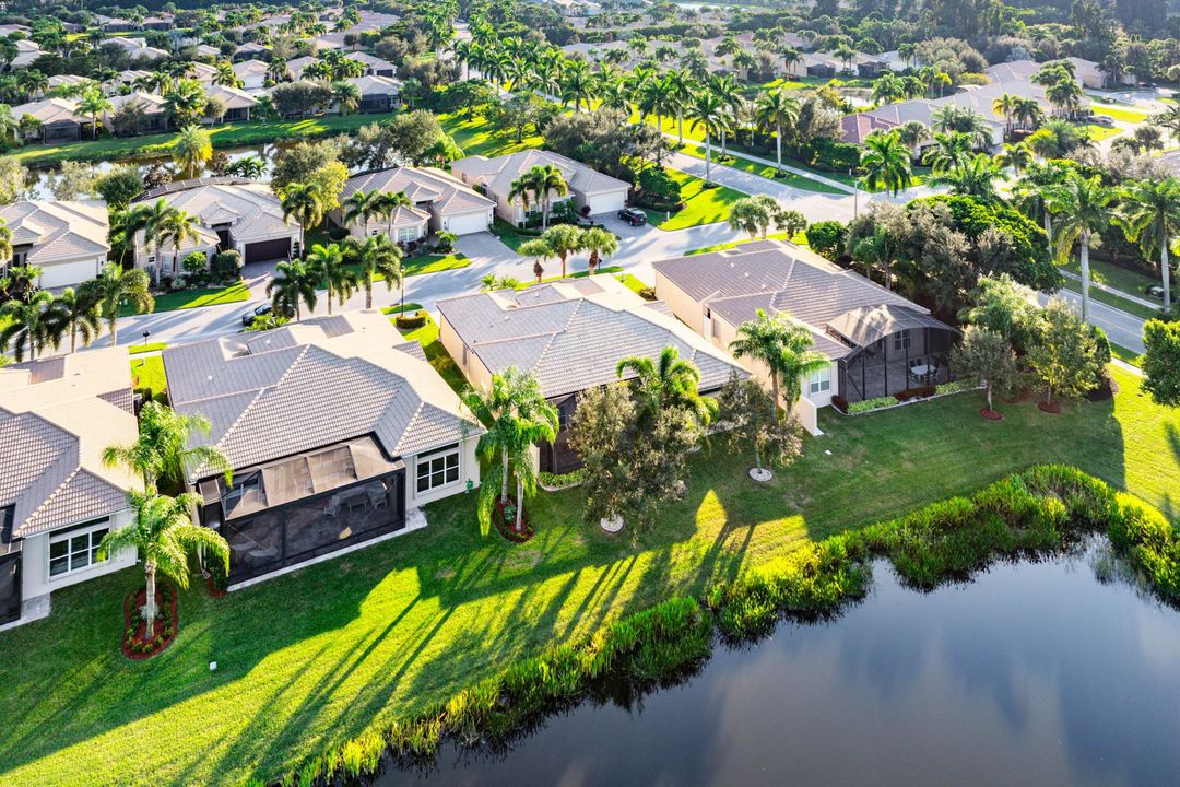 For Sale: $929,000 (3 beds, 2 baths, 2678 Square Feet)