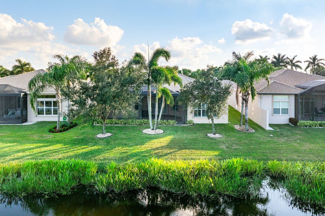 For Sale: $929,000 (3 beds, 2 baths, 2678 Square Feet)