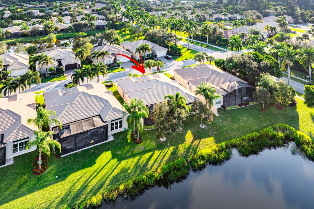 For Sale: $929,000 (3 beds, 2 baths, 2678 Square Feet)