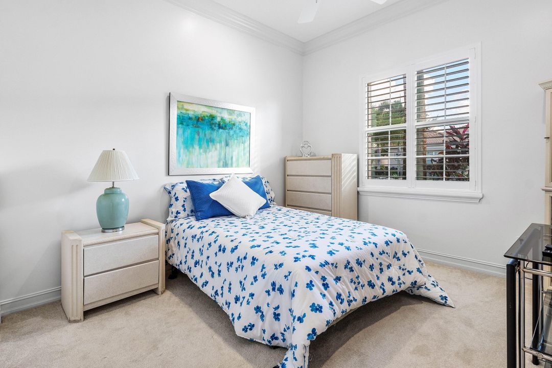 For Sale: $929,000 (3 beds, 2 baths, 2678 Square Feet)