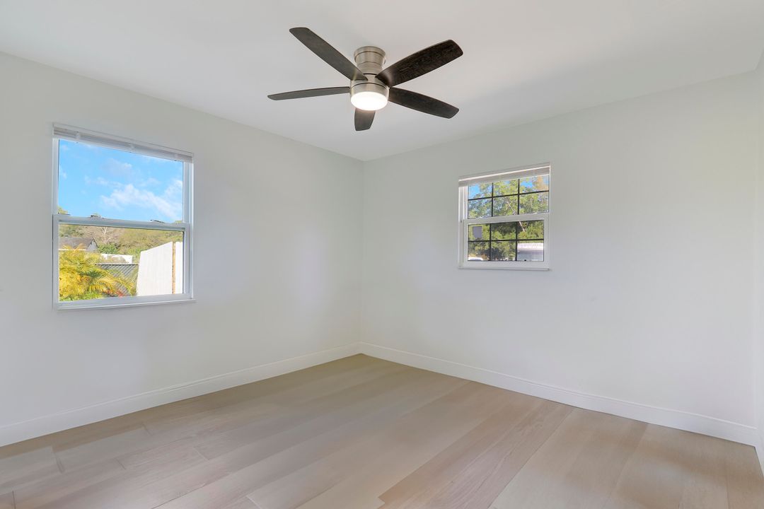 For Sale: $599,000 (3 beds, 2 baths, 1378 Square Feet)