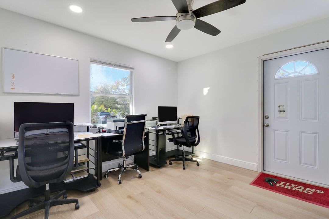 For Sale: $599,000 (3 beds, 2 baths, 1378 Square Feet)