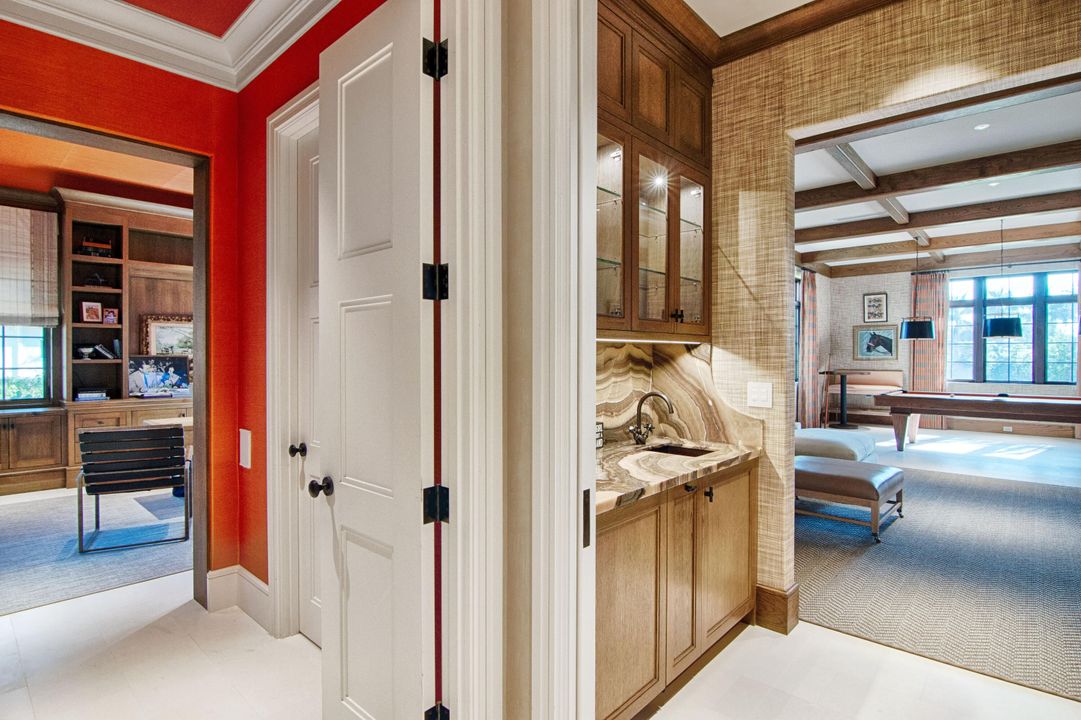 For Sale: $13,995,000 (6 beds, 6 baths, 8084 Square Feet)