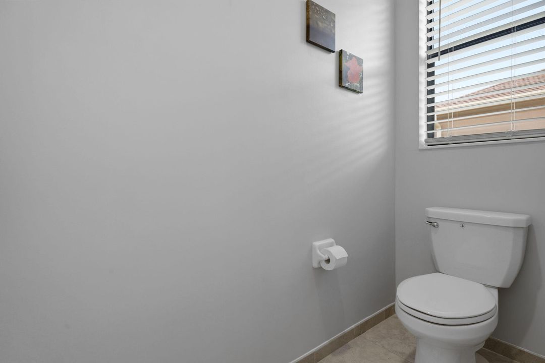 待售: $399,900 (3 贝兹, 3 浴室, 1815 平方英尺)