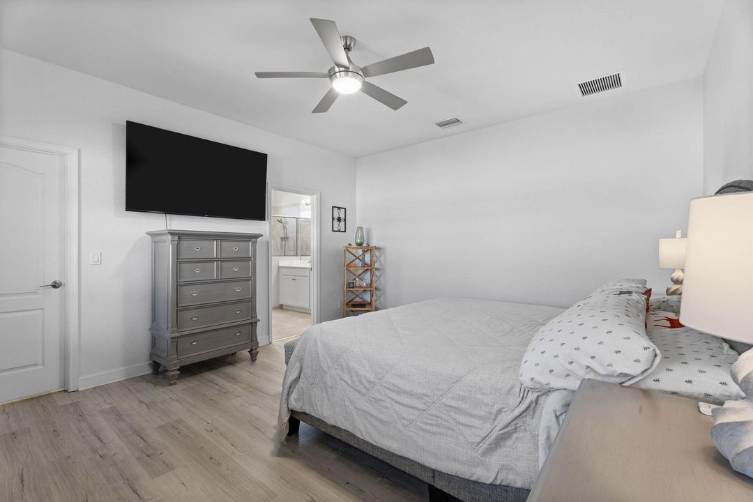 待售: $399,900 (3 贝兹, 3 浴室, 1815 平方英尺)