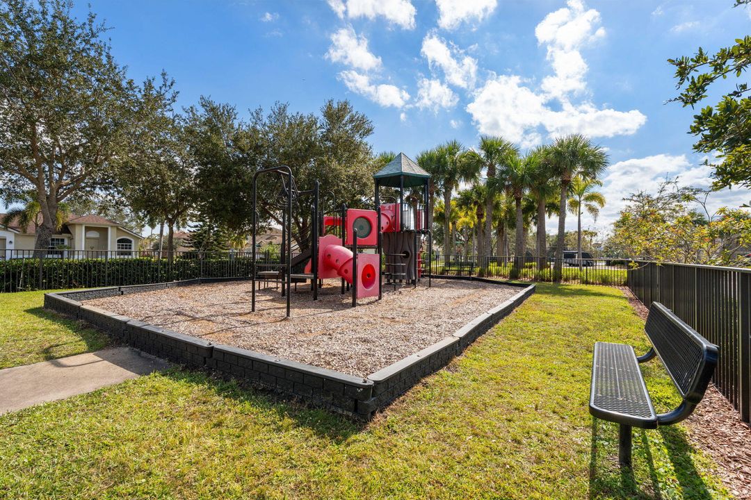 待售: $399,900 (3 贝兹, 3 浴室, 1815 平方英尺)