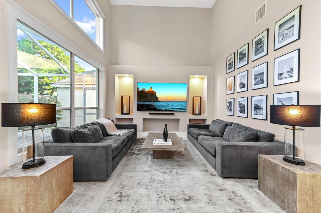 Active With Contract: $865,000 (3 beds, 2 baths, 2284 Square Feet)