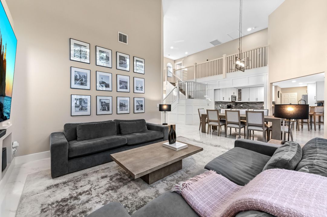 Active With Contract: $865,000 (3 beds, 2 baths, 2284 Square Feet)