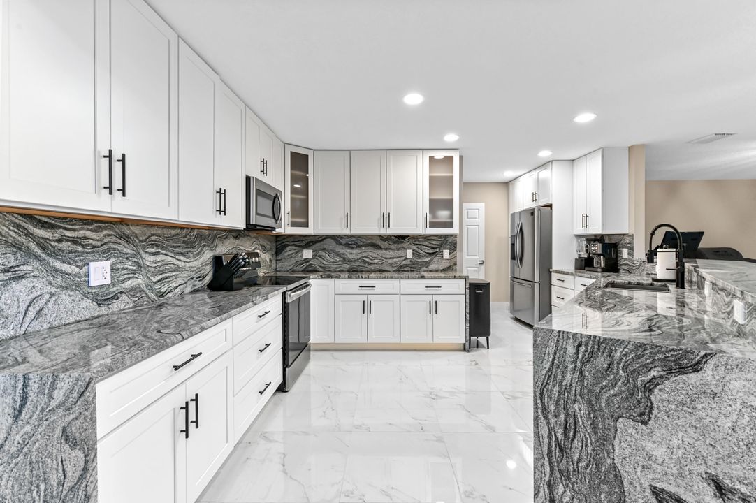 Active With Contract: $865,000 (3 beds, 2 baths, 2284 Square Feet)