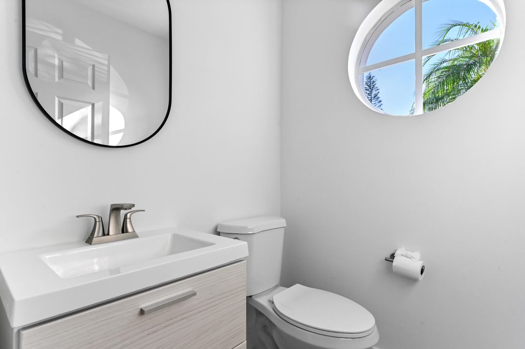 Active With Contract: $865,000 (3 beds, 2 baths, 2284 Square Feet)