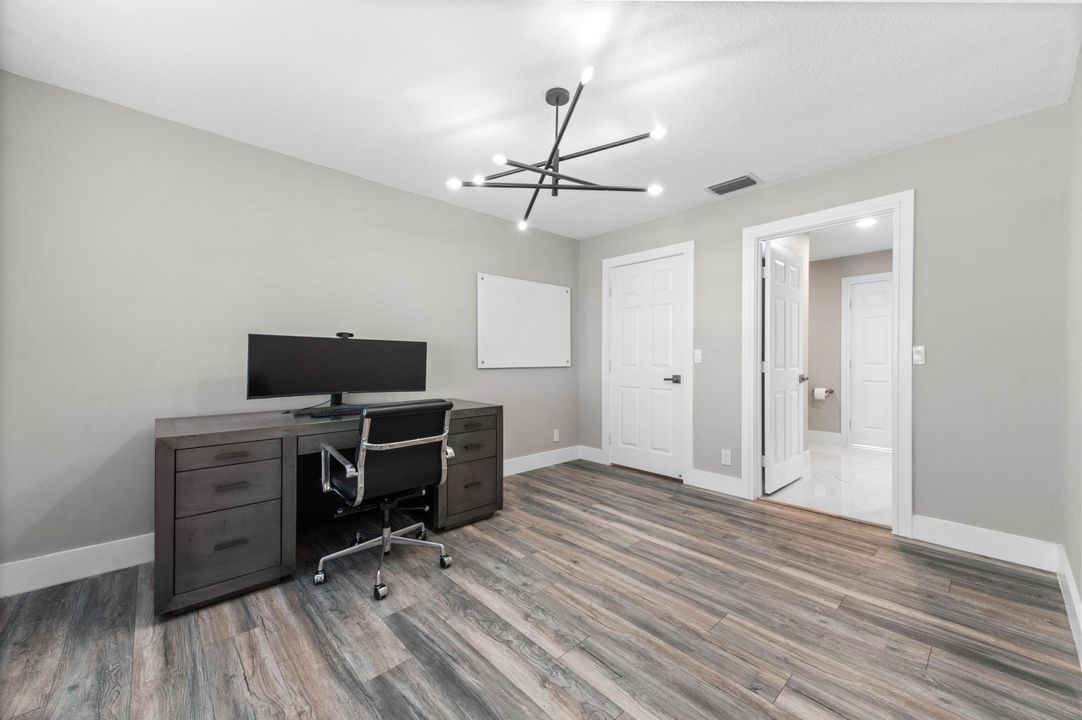 Active With Contract: $865,000 (3 beds, 2 baths, 2284 Square Feet)