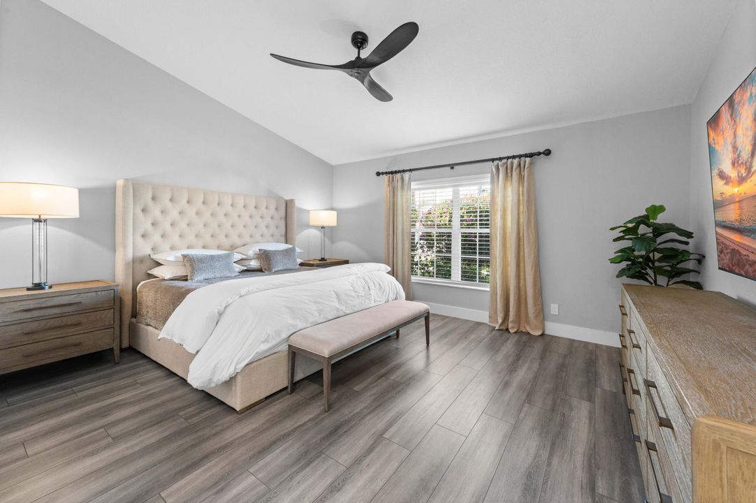 Active With Contract: $865,000 (3 beds, 2 baths, 2284 Square Feet)