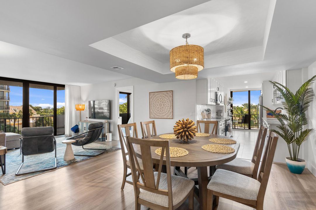 En Venta: $614,999 (3 camas, 2 baños, 1432 Pies cuadrados)