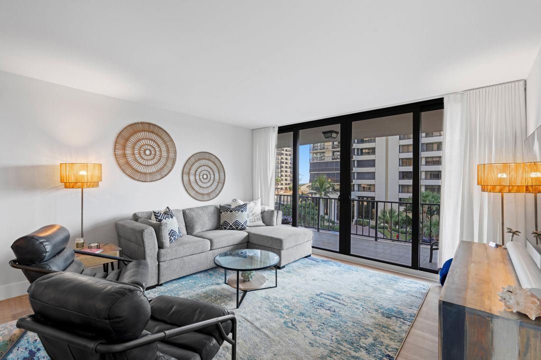 En Venta: $614,999 (3 camas, 2 baños, 1432 Pies cuadrados)