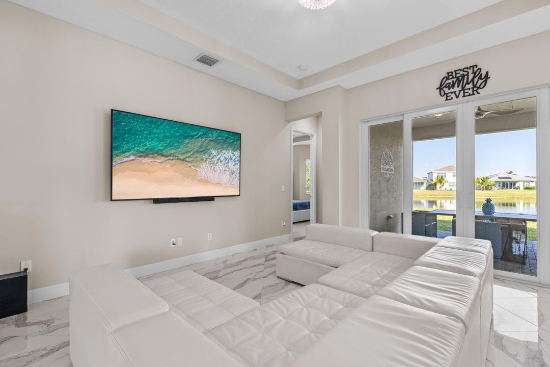 待售: $629,000 (3 贝兹, 2 浴室, 2042 平方英尺)