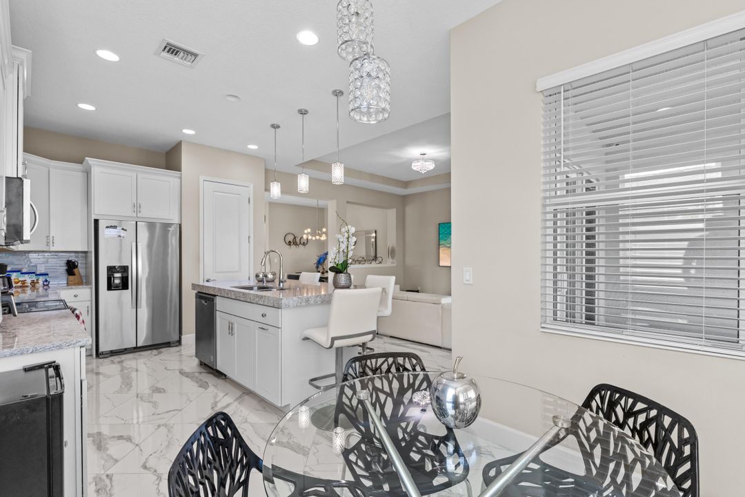 待售: $629,000 (3 贝兹, 2 浴室, 2042 平方英尺)