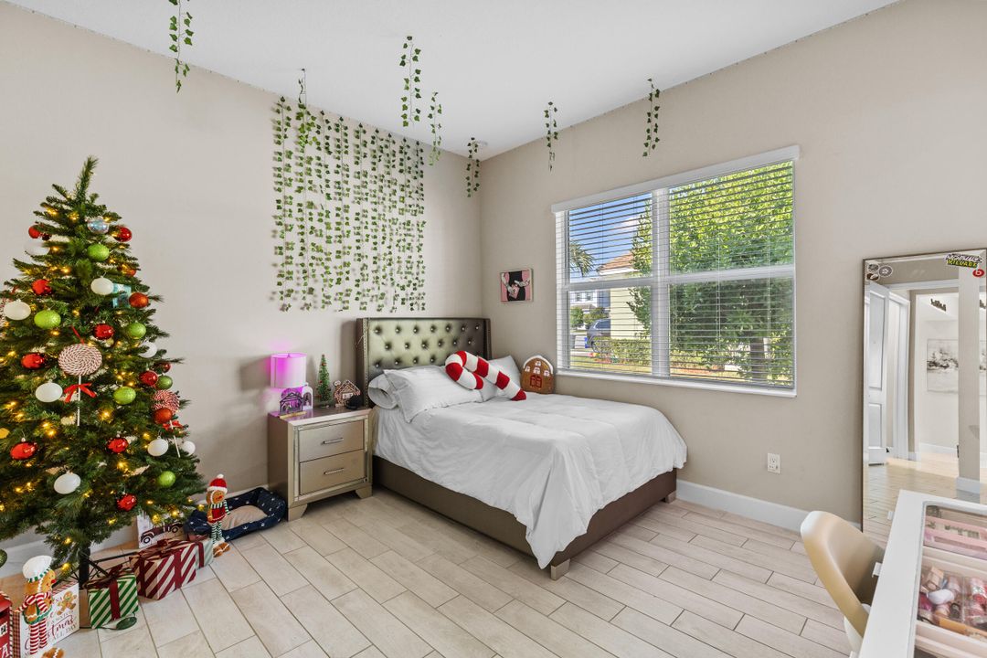 待售: $629,000 (3 贝兹, 2 浴室, 2042 平方英尺)