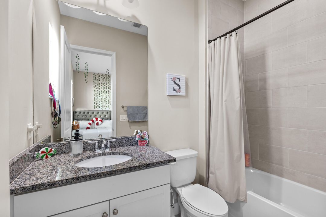 待售: $629,000 (3 贝兹, 2 浴室, 2042 平方英尺)