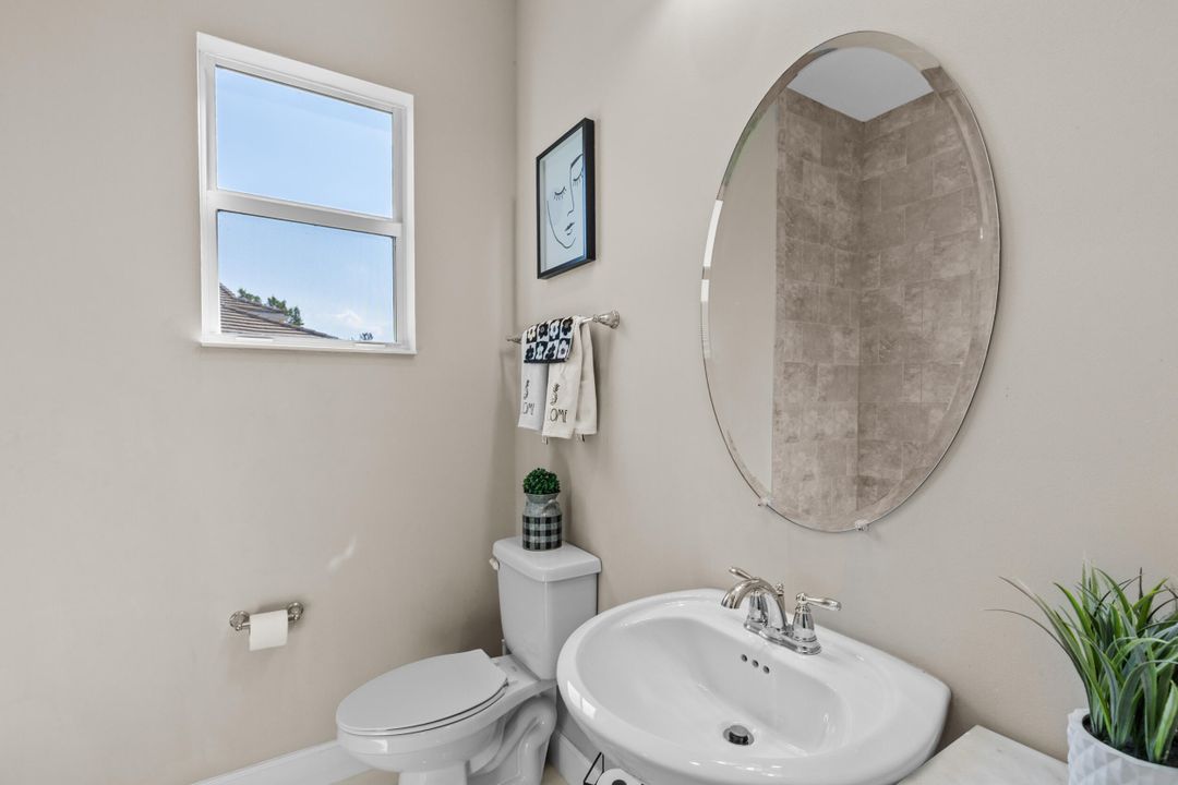 待售: $629,000 (3 贝兹, 2 浴室, 2042 平方英尺)