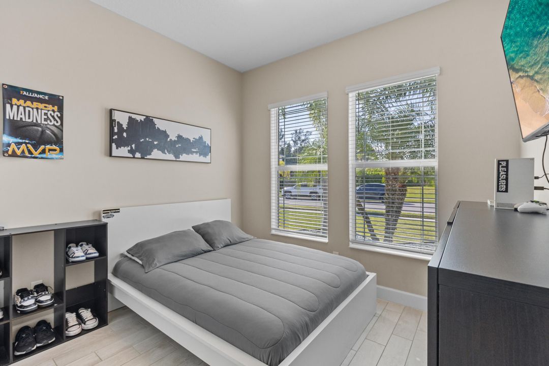 待售: $629,000 (3 贝兹, 2 浴室, 2042 平方英尺)