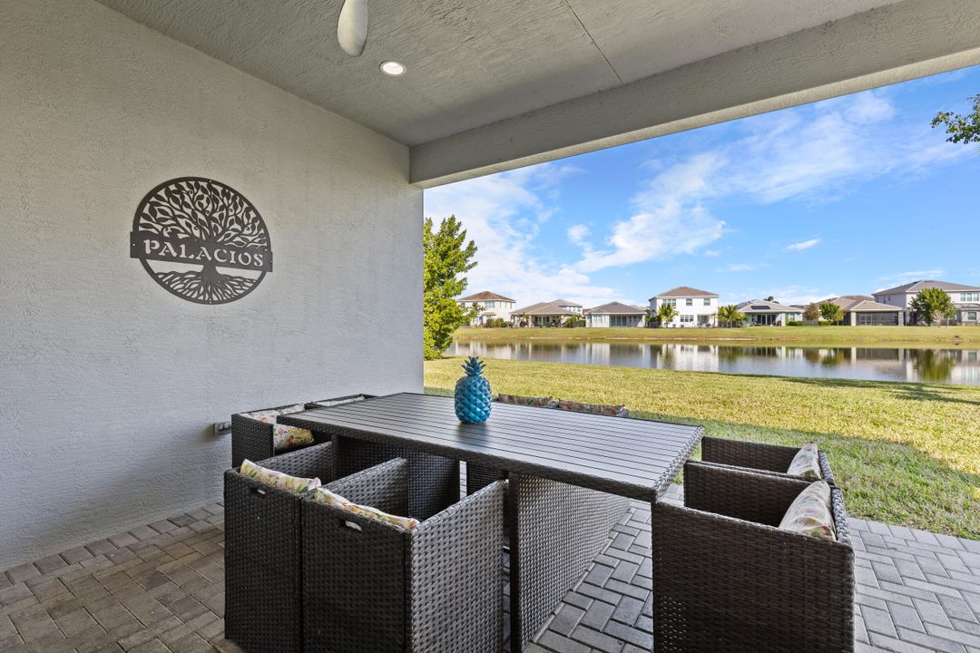 待售: $629,000 (3 贝兹, 2 浴室, 2042 平方英尺)