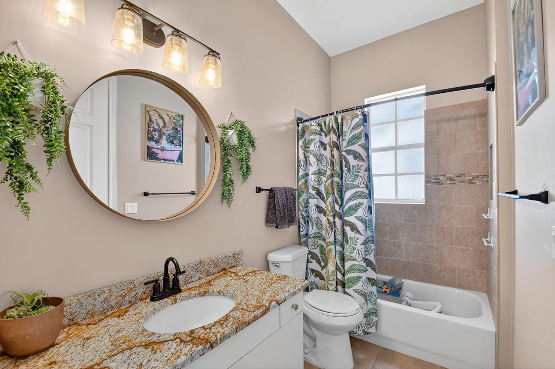 合同活跃: $590,000 (4 贝兹, 3 浴室, 2897 平方英尺)