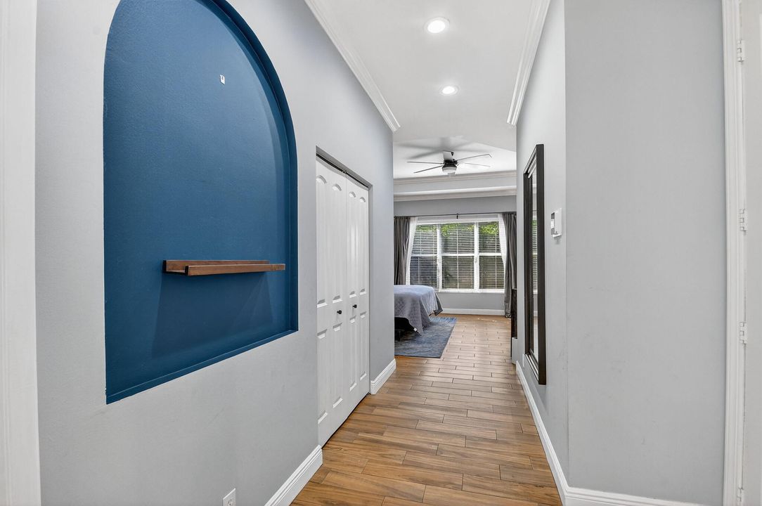 合同活跃: $590,000 (4 贝兹, 3 浴室, 2897 平方英尺)