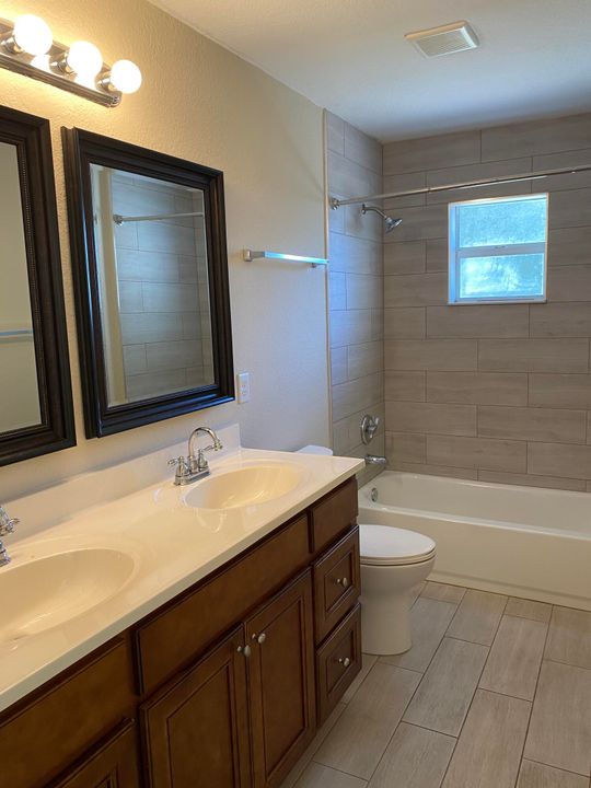 出租: $2,700 (3 贝兹, 2 浴室, 1496 平方英尺)