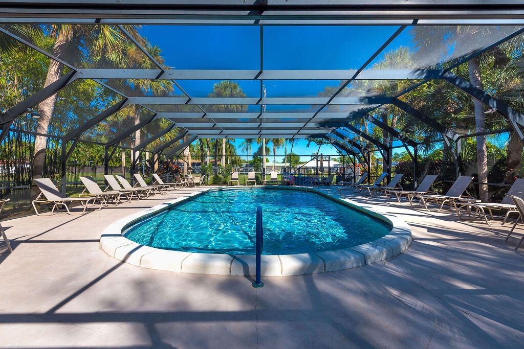 出租: $3,600 (2 贝兹, 2 浴室, 1344 平方英尺)