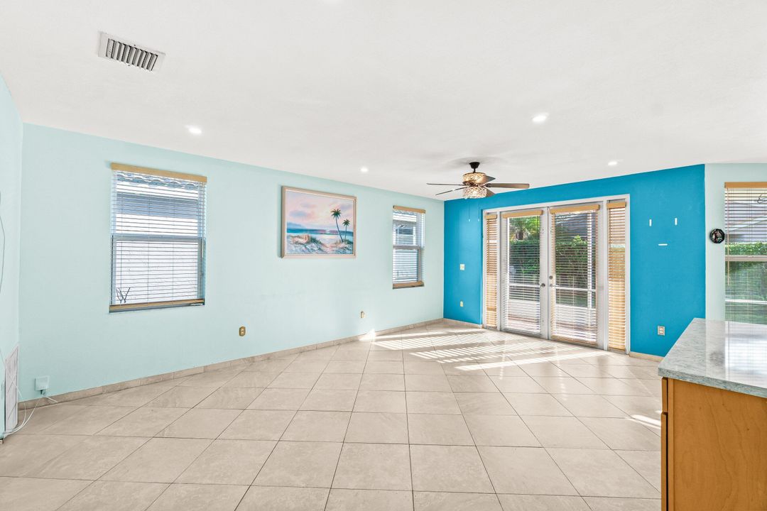 En Venta: $750,000 (4 camas, 2 baños, 2596 Pies cuadrados)