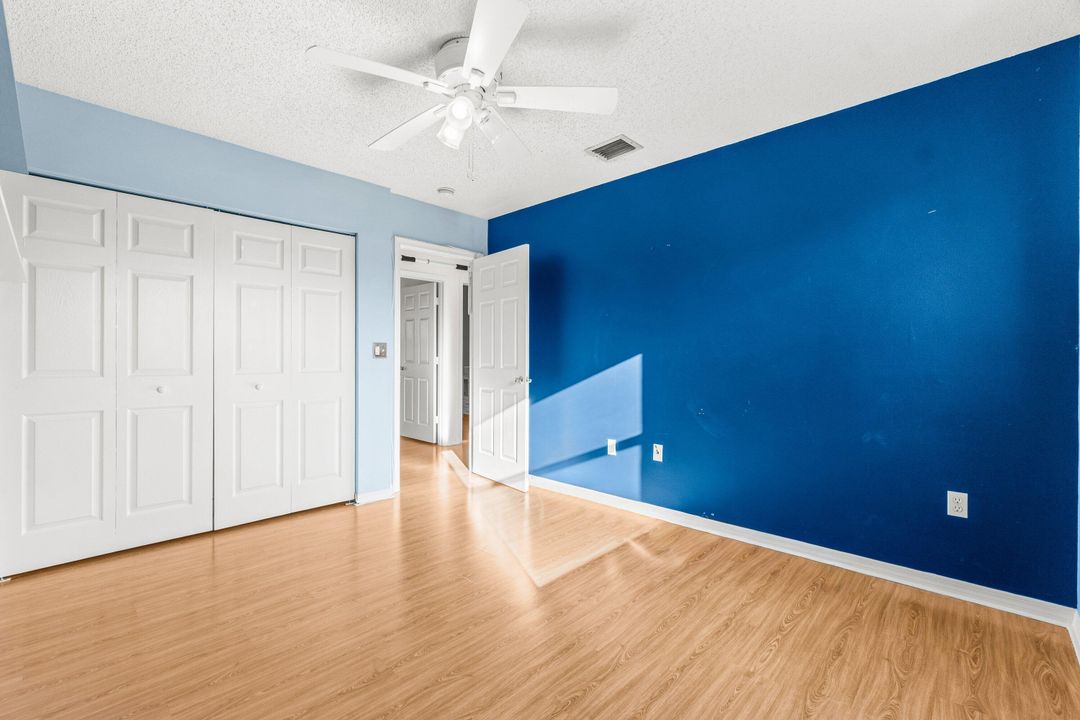 En Venta: $750,000 (4 camas, 2 baños, 2596 Pies cuadrados)