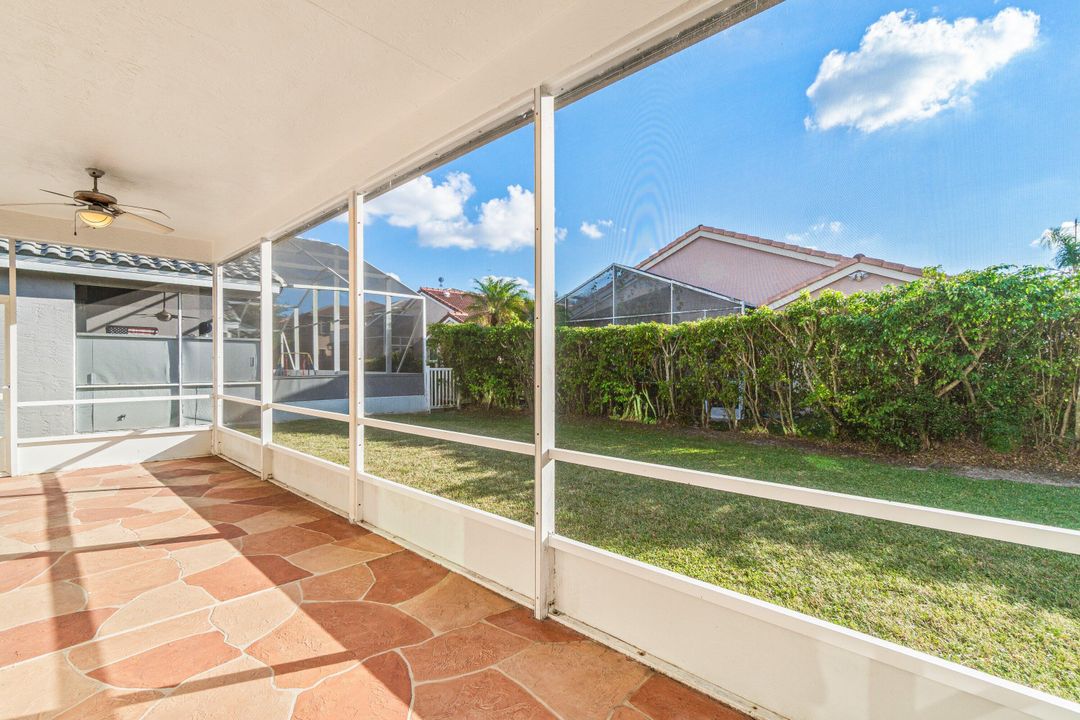 En Venta: $750,000 (4 camas, 2 baños, 2596 Pies cuadrados)