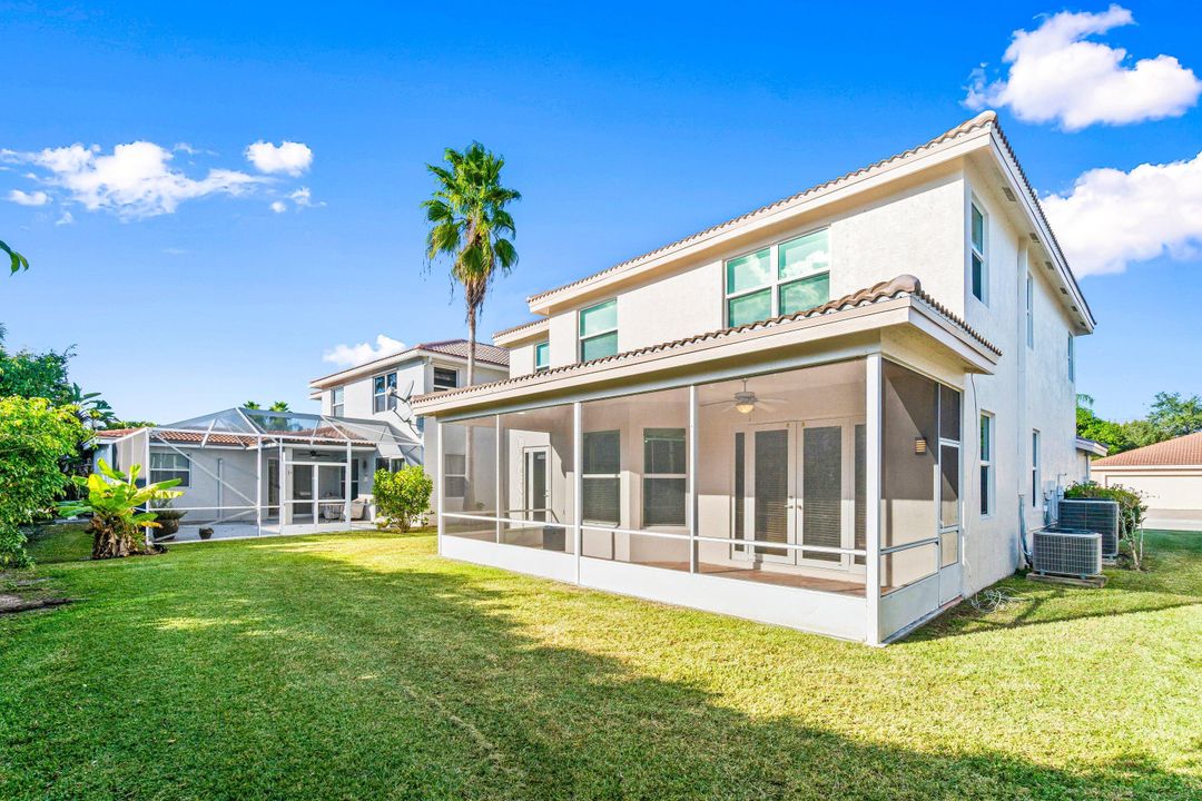 En Venta: $750,000 (4 camas, 2 baños, 2596 Pies cuadrados)