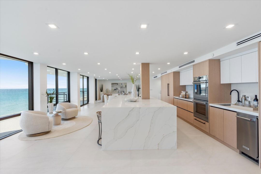 На продажу: $5,400,000 (4 спален, 4 ванн, 3052 Квадратных фут)