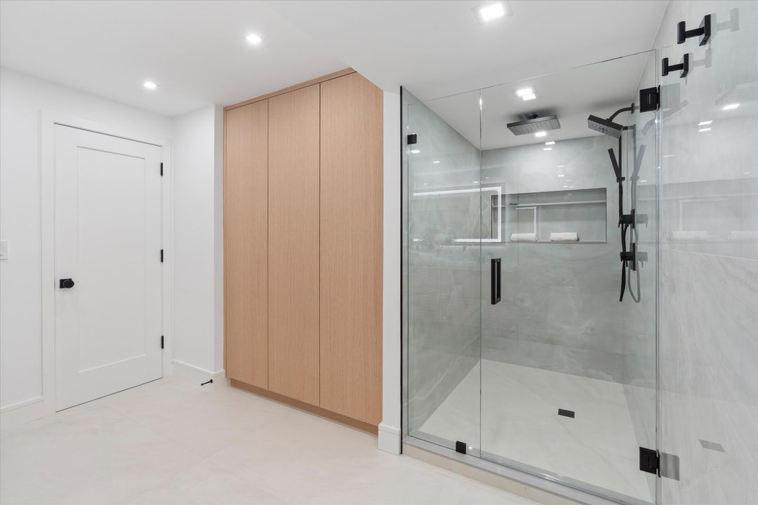 На продажу: $5,400,000 (4 спален, 4 ванн, 3052 Квадратных фут)