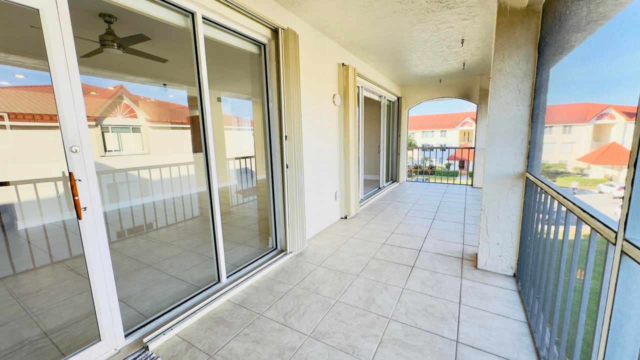 For Sale: $399,000 (3 beds, 2 baths, 1678 Square Feet)