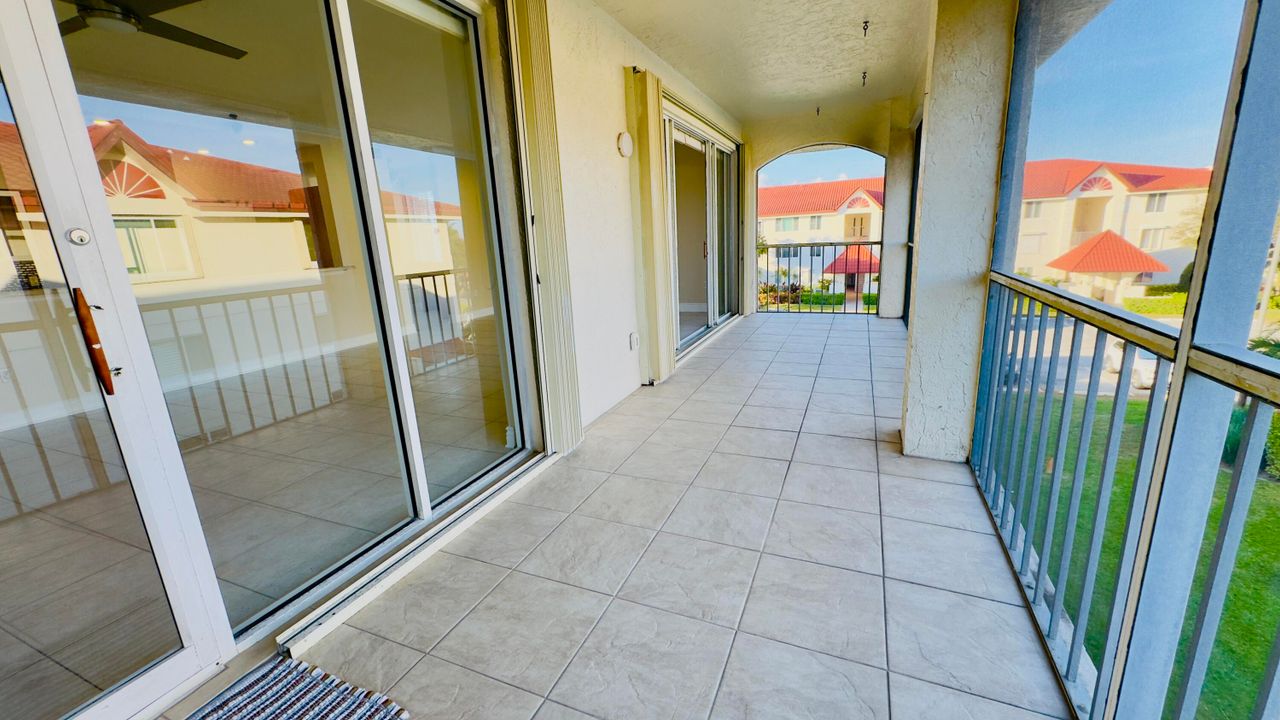 For Sale: $399,000 (3 beds, 2 baths, 1678 Square Feet)