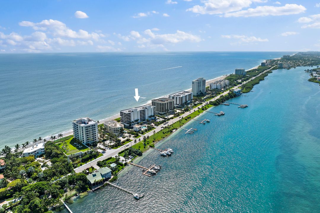 For Sale: $2,399,950 (3 beds, 2 baths, 2554 Square Feet)
