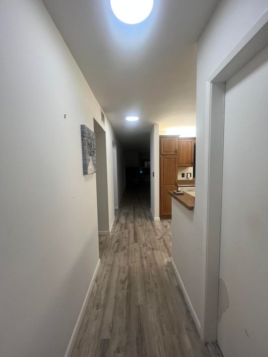 For Rent: $2,200 (2 beds, 2 baths, 1227 Square Feet)