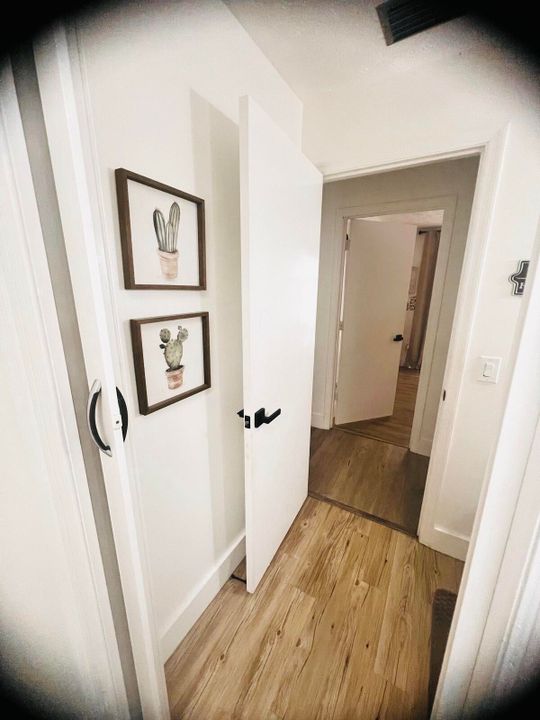 For Sale: $844,999 (4 beds, 2 baths, 2833 Square Feet)