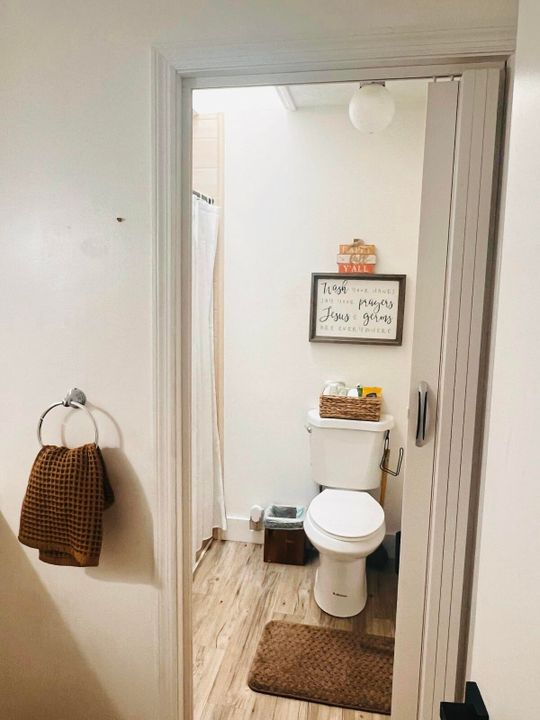 For Sale: $844,999 (4 beds, 2 baths, 2833 Square Feet)